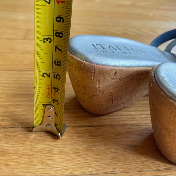 Italian Shoemakers Wedge Heels.  Size 8.5. Great Used Condition - Picture 8 of 8